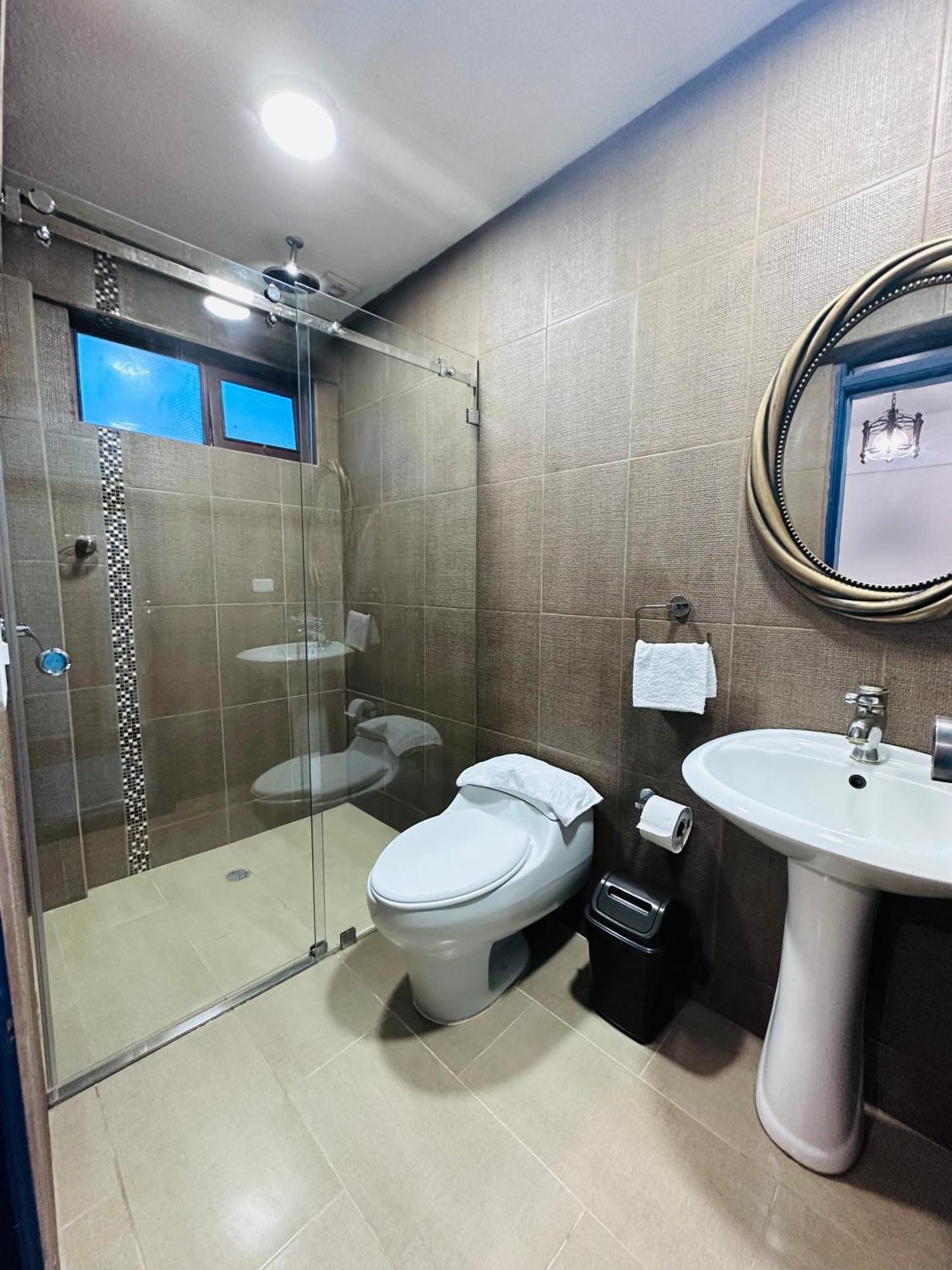 Hotel Montecarlo Riobamba Ngoại thất bức ảnh
